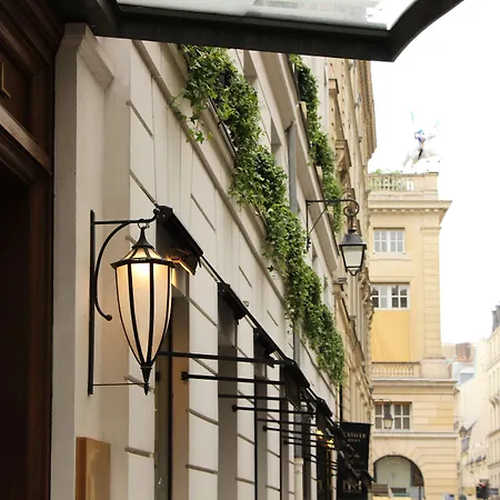 Sofitel Le Faubourg 5*