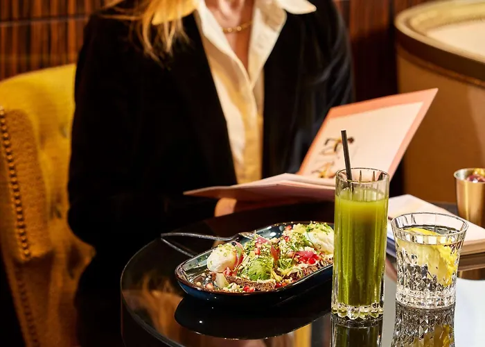 Hotell Sofitel Le Faubourg 5*