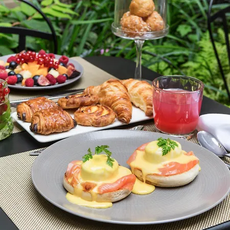 Sofitel Le Faubourg Hotel