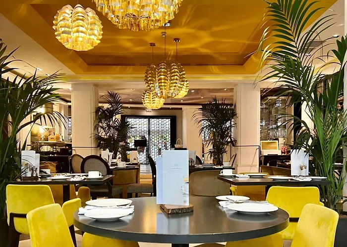 מלון Sofitel Le Faubourg פריז