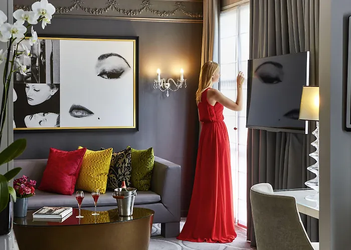 Sofitel Le Faubourg מלון
