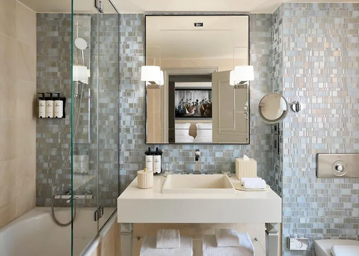 Sofitel Le Faubourg Parigi