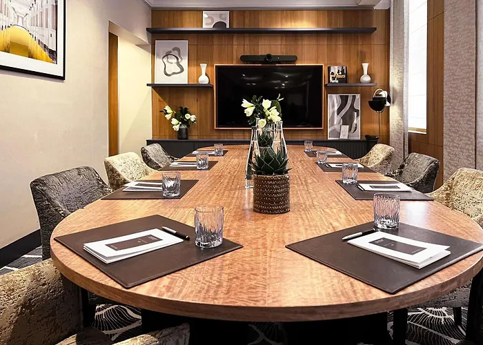 Hotel Sofitel Le Faubourg 5*